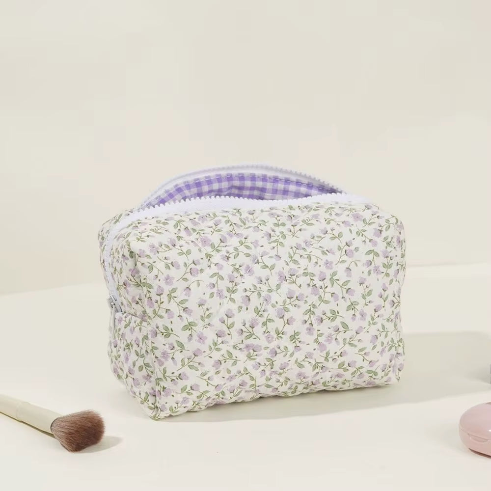 Tropic pouch