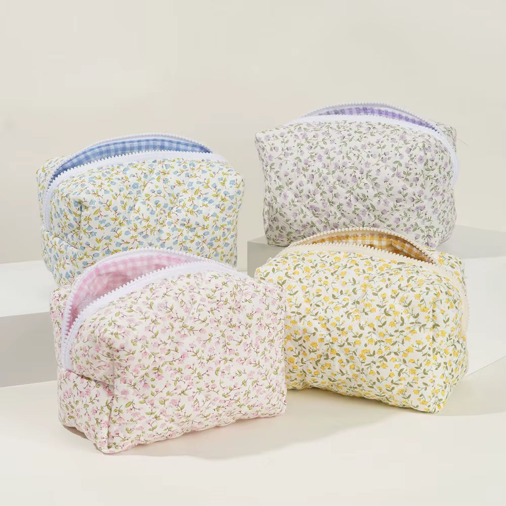 Tropic pouch